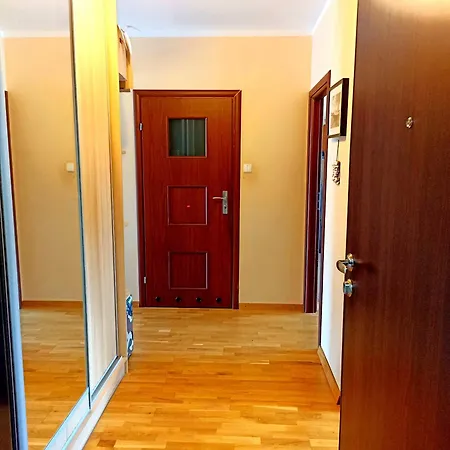 Lesna Dla 4 Apartment