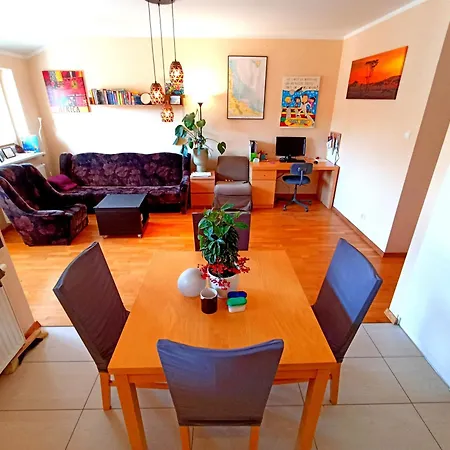Apartment Lesna Dla 4